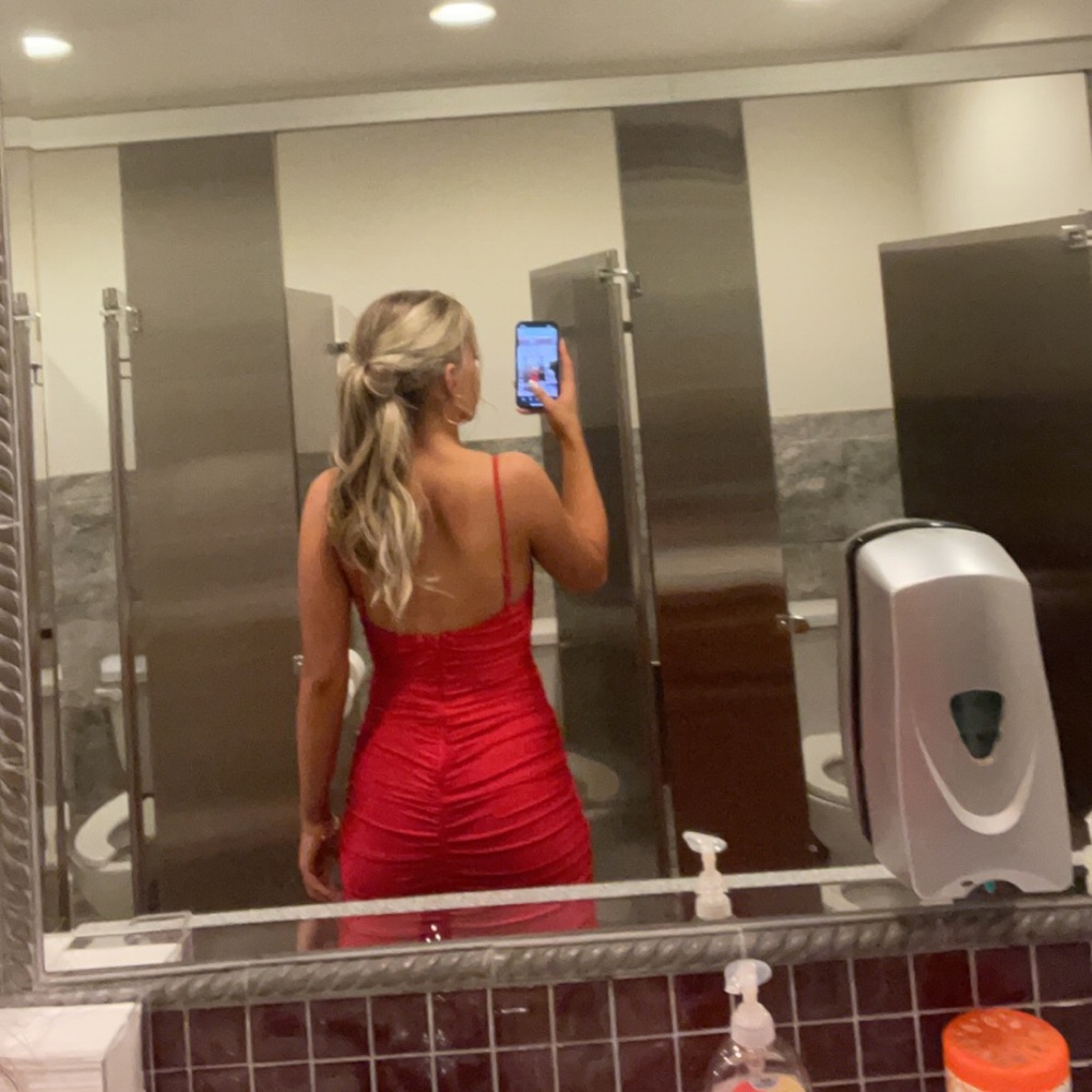 Red Prom dress! Size 0 very stretchy I normally wear size 0-2